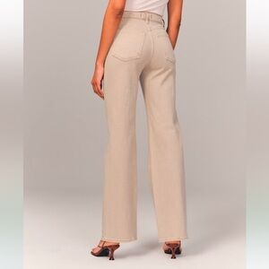 Abercrombie & Fitch 90s Relaxed Jean High rise